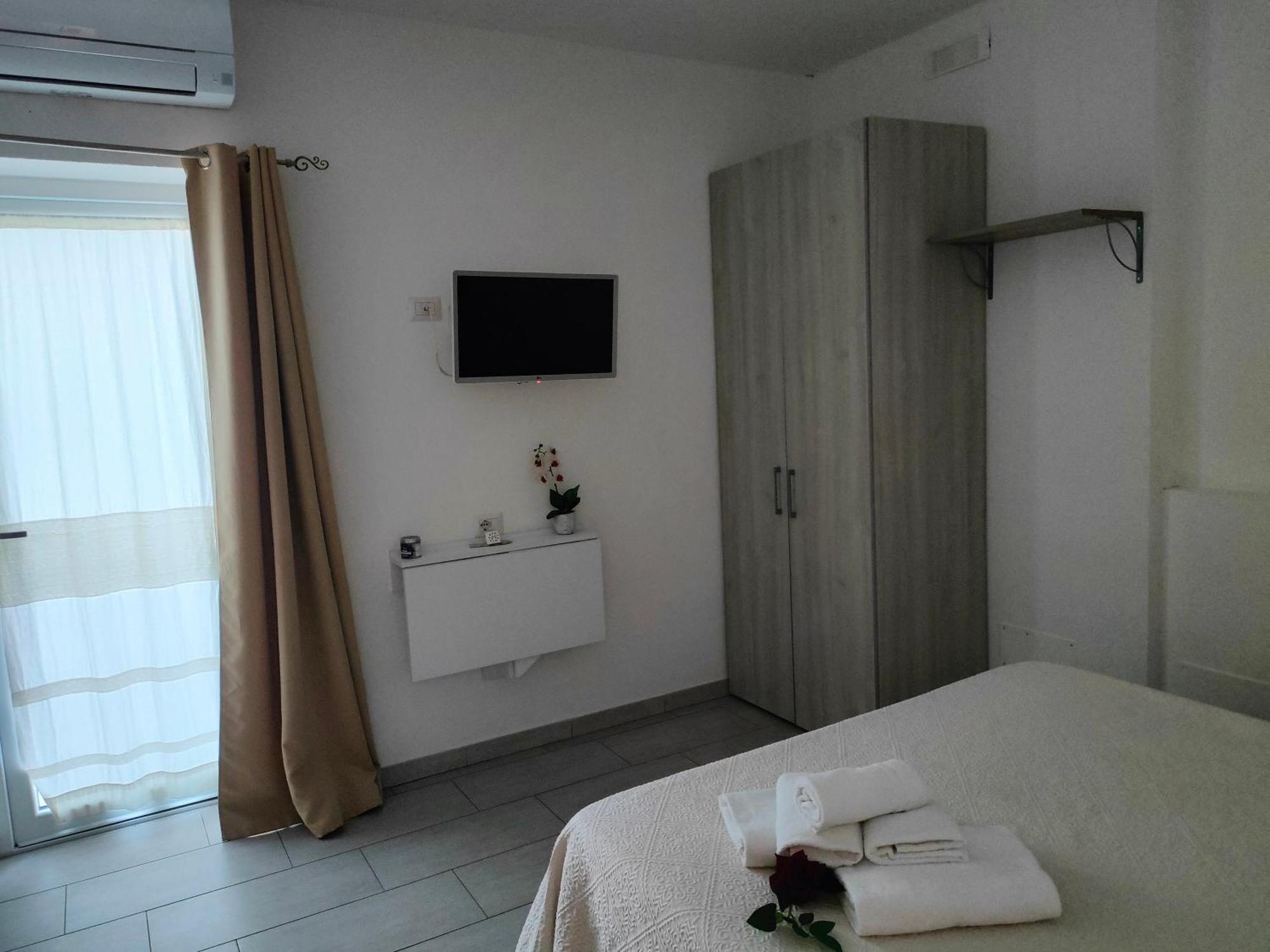 Al Mare Da Francesca Gasthof 3*